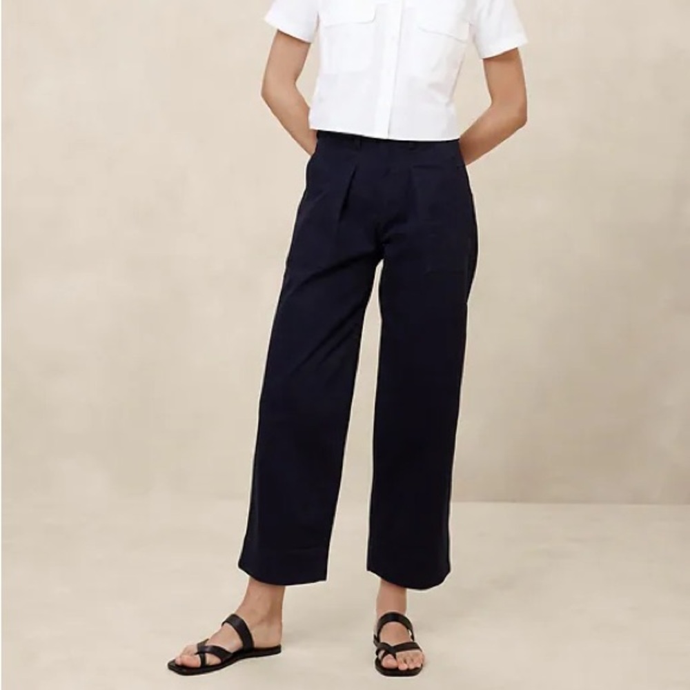Banana Republic Authentic Chino Barrel Pant in NAVY Size 12 - Picture 3 of 8